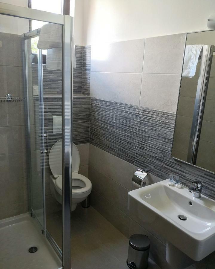 Pensiunea Casa Hortopan Тыргу-Жиу Экстерьер фото